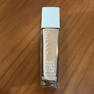 TEINT IDOLE ULTRA WEAR FOUNDATION 310N Care and Glow